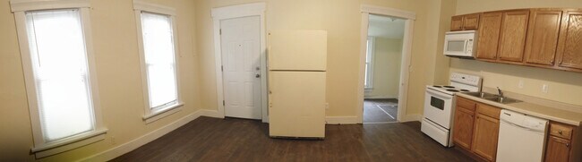Foto del edificio - Duplex - 338-340 Wyoming St, Dayton, OH 45410