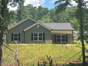 Building Photo - 60 Reeves and Norrell Rd