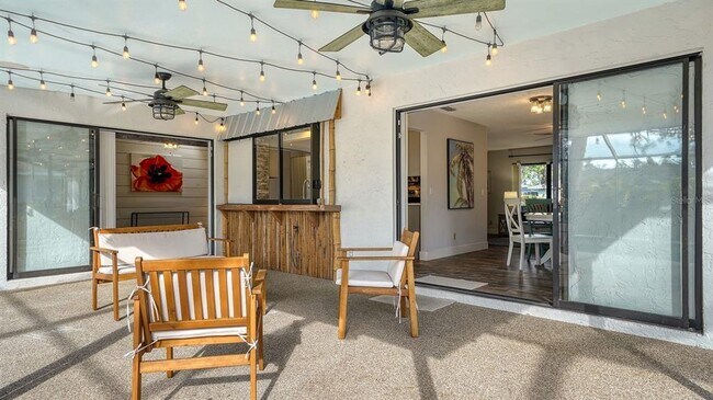 Foto del edificio - 2291 Pine View Cir