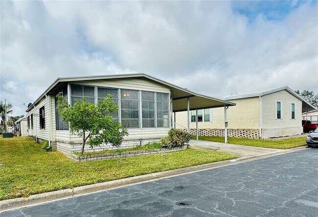 Foto del edificio - 5200-5228 28th St S