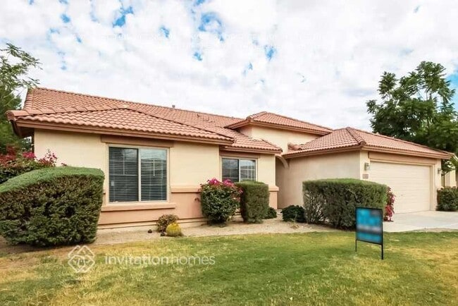 Building Photo - 3886 E Brighton Way