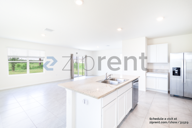 Building Photo - 5643 Hollingworth Trl