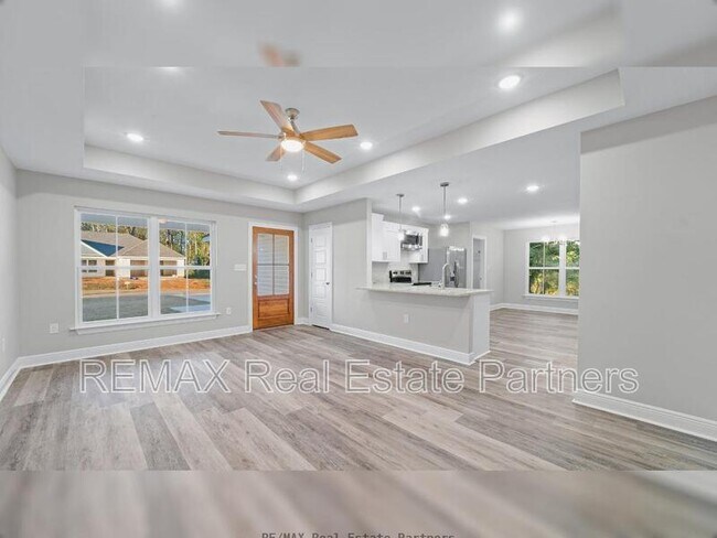 Foto del edificio - 15 Bellamy Ln
