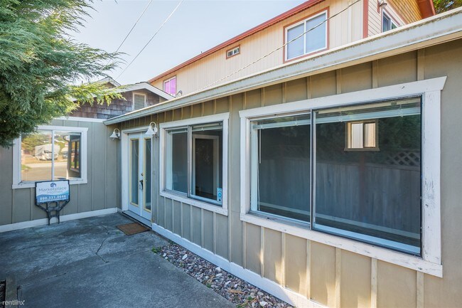 Building Photo - 4905 Morgan Dr