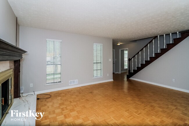 Foto del edificio - 3848 Valley Brook Rd