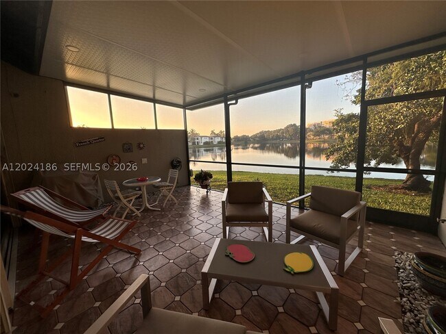 Foto del edificio - 11228 NW 14th Ct