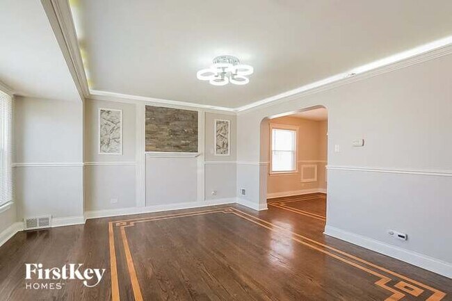 Foto del edificio - 2869 W 84th Pl