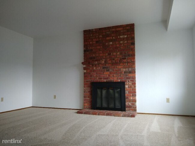 Foto del edificio - 3 br, 2 bath House - 8227 276th Pl NW