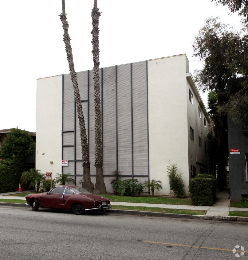 Foto del edificio - 321 Cherry Ave