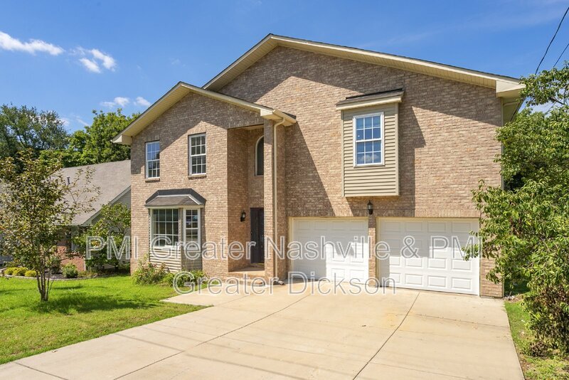 Primary Photo - 2817 Airwood Dr
