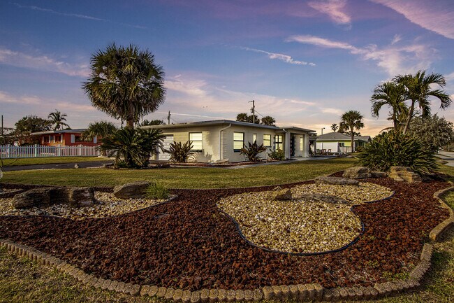 Foto del edificio - 4605 Ocean Beach Blvd