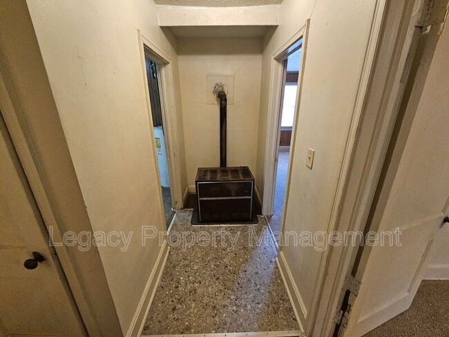 Foto del edificio - 321 Vance St