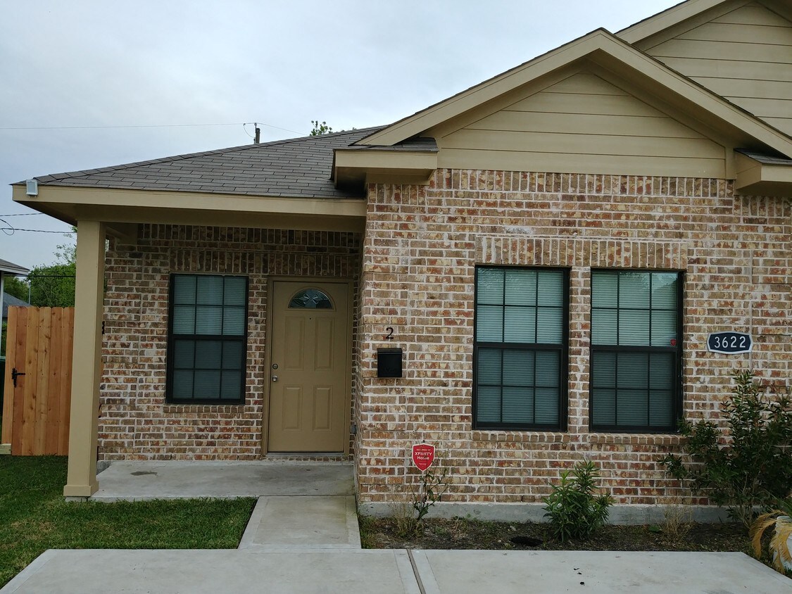 3622 Dawson Ln, Houston, TX 77051 House Rental in Houston, TX