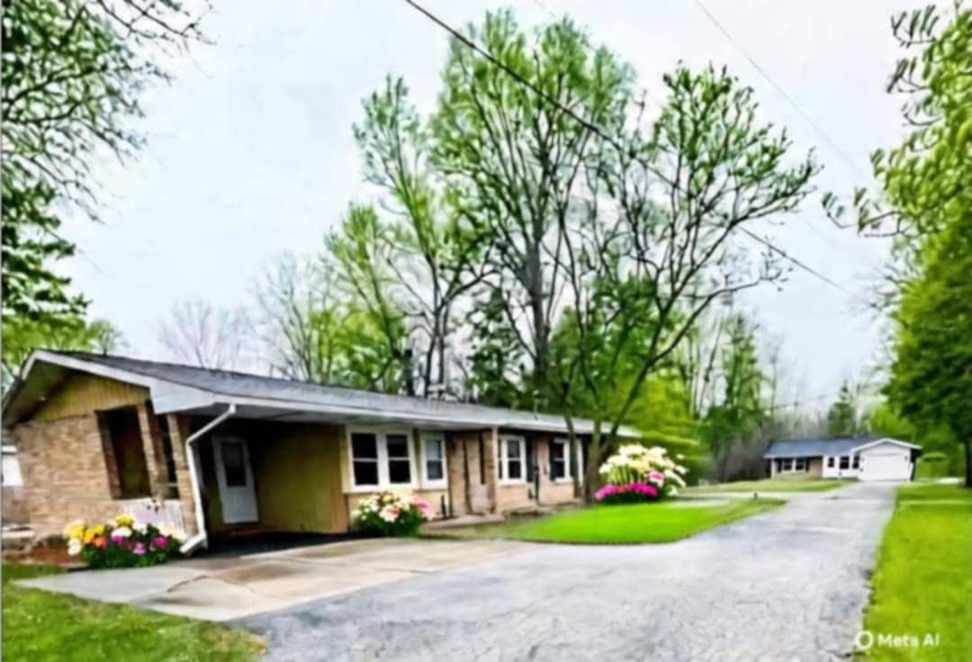 Primary Photo - 4425 Bay City Rd