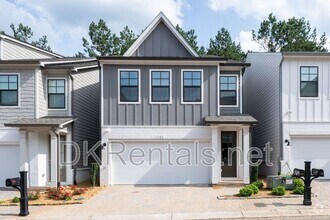 Building Photo - 717 Stickley Oak Way