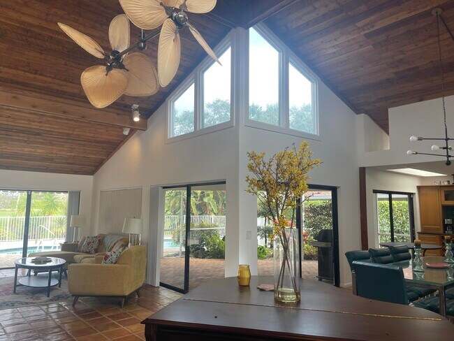 Foto del edificio - 13772 Sand Crane Dr