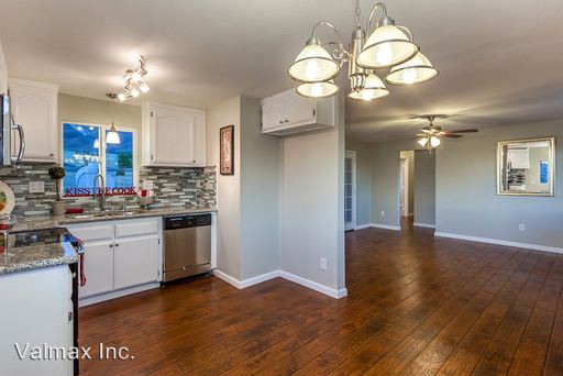 Building Photo - 8737 Albin Way