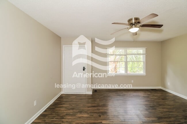 Building Photo - 1260 State Rd S-28-101