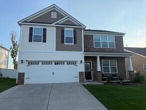 Building Photo - 7689 Stonehouse Dr