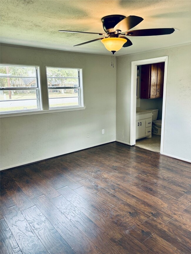 Building Photo - 12431 Old Needville Fairchild Rd