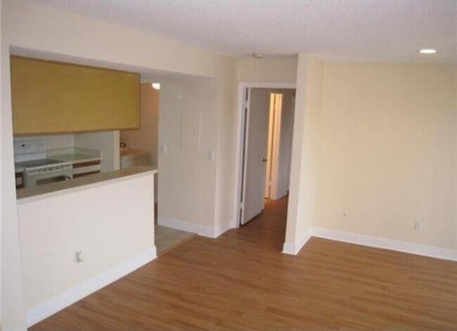 Foto del edificio - 1241 SW 46th Ave