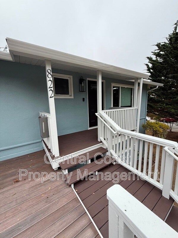 Foto del edificio - 822 Cedar St