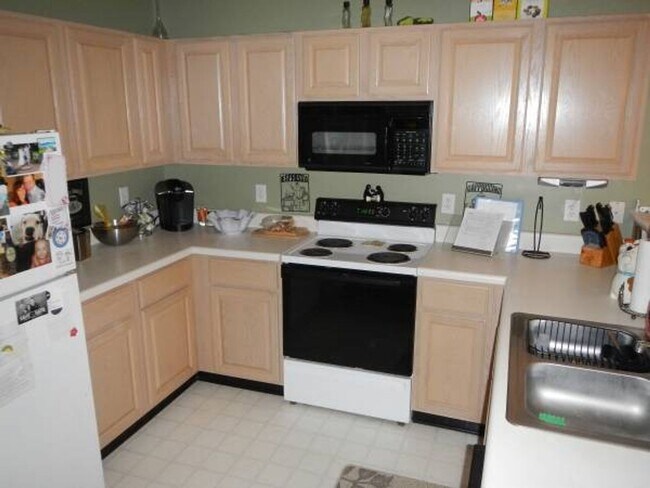 Foto del edificio - Durham / 2BR Townhouse of Pope Rd AVAIL