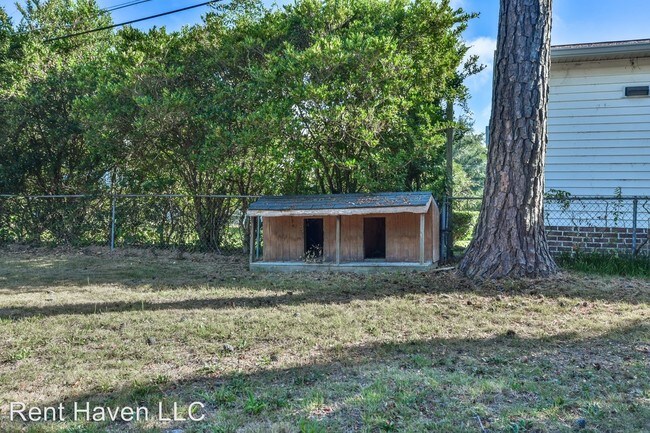 Building Photo - 3 br, 2 bath House - 213 Ballemia Rd