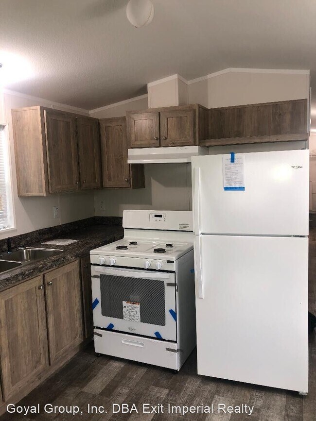 Building Photo - 2 br, 1 bath House - 1007 S. Heber Ave