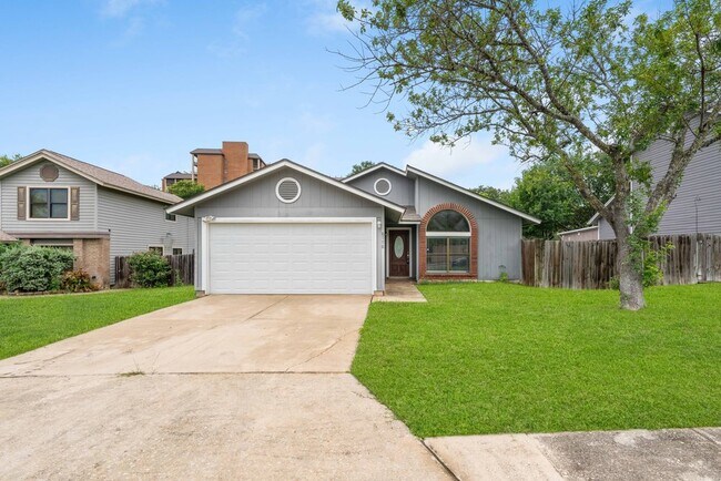 Foto del edificio - 8778 Serene Ridge Dr