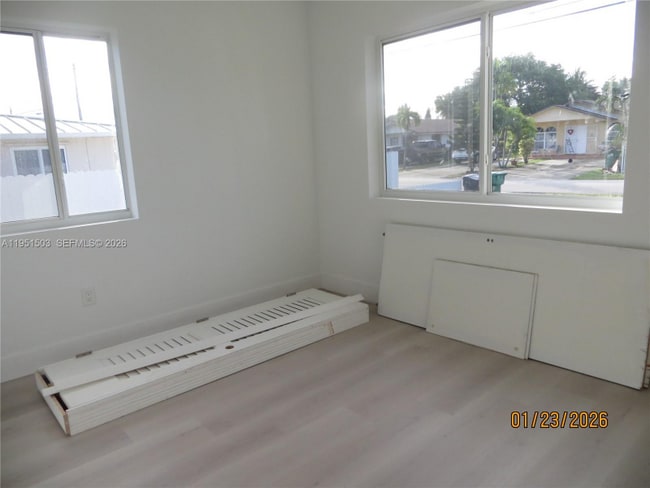 Foto del edificio - 7435 SW 22nd St