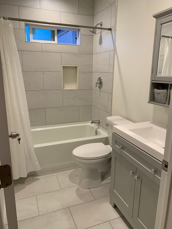 Foto del edificio - 7847 Beck Ave