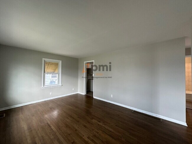 Foto del edificio - 1215 170th St