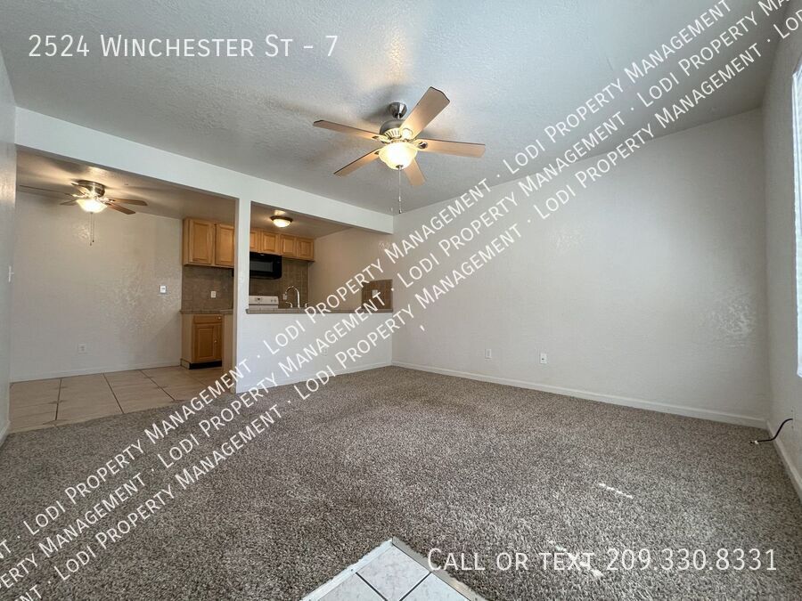 Primary Photo - 2524 Winchester Dr