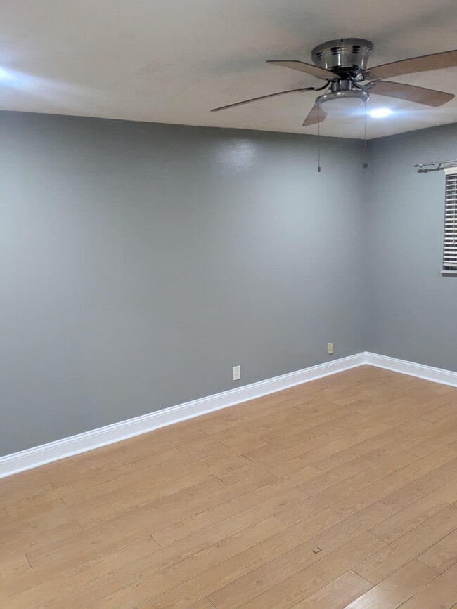 Building Photo - 3280 Spanish Moss Terrace