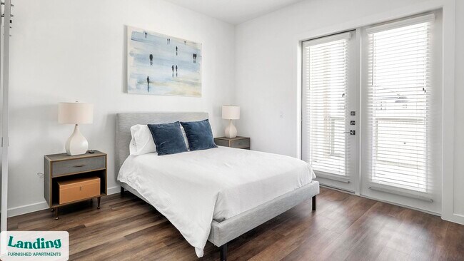 Foto del edificio - 5511 Caprock Smt Dr