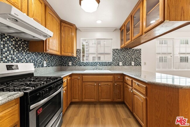 Foto del edificio - 11738 Valley View Ave