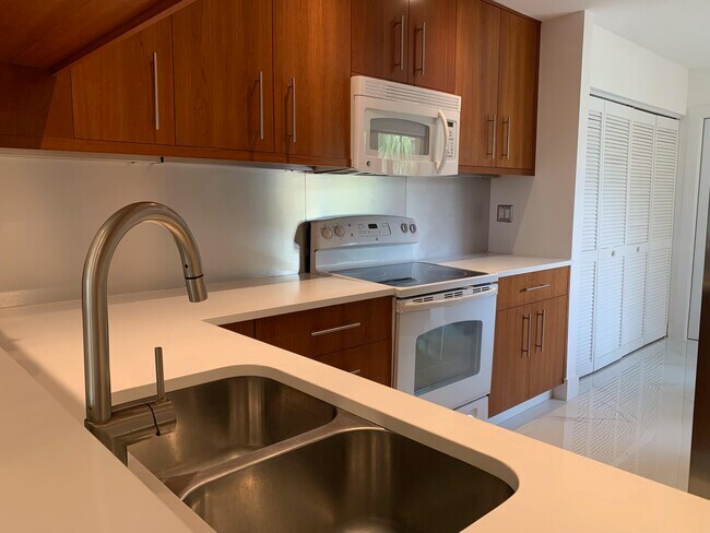 Foto del edificio - 451 Prestwick Cir