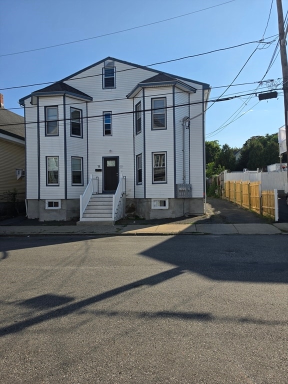Building Photo - 14 Ridgeway St