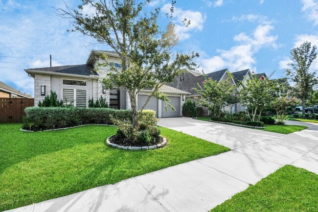 Building Photo - 13007 Hydeland Dr