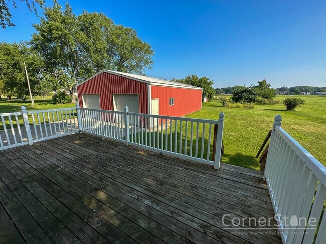 Building Photo - 10213 Felch St