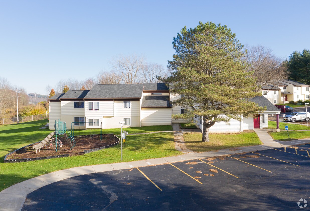 Northcliffe Apartments - Apartments in Cortland, NY | Apartments.com