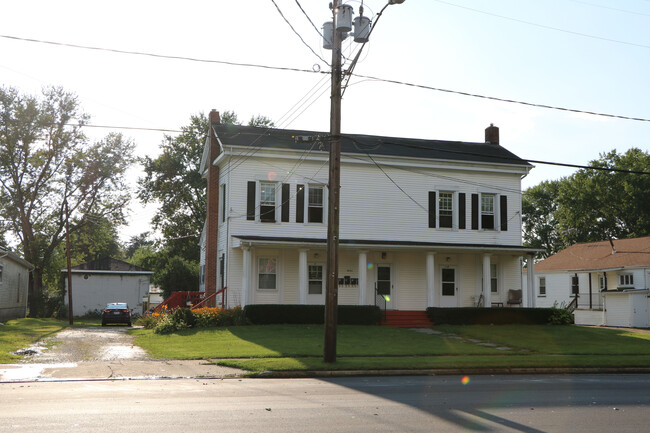 Foto del edificio - 8965 N Main St