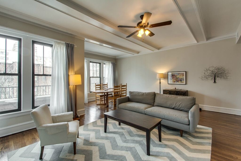 Foto principal - 5808 N Kenmore Ave