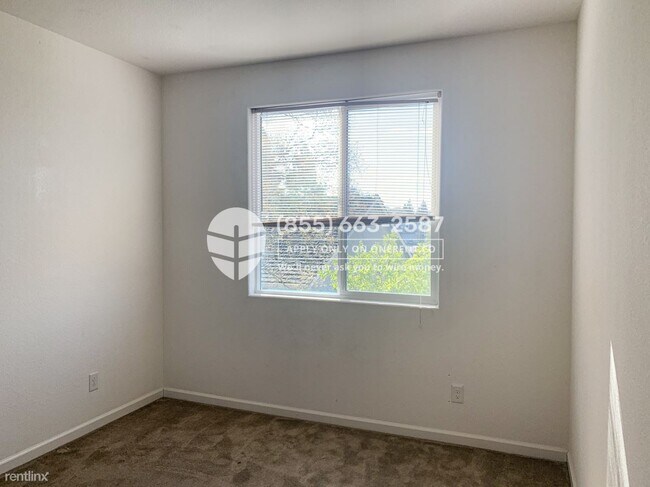 Building Photo - 5 br, 3 bath House - 8652 Forte Street -