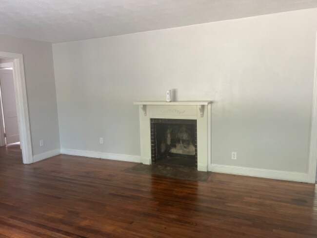 Foto del edificio - 1616 Marguerite Ave