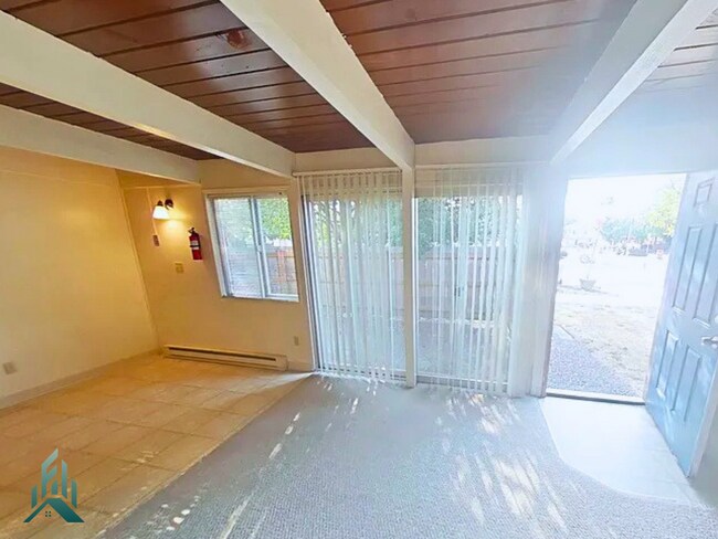Foto del edificio - Charming 1-bedroom, 1-bath Apartment Close to OSU