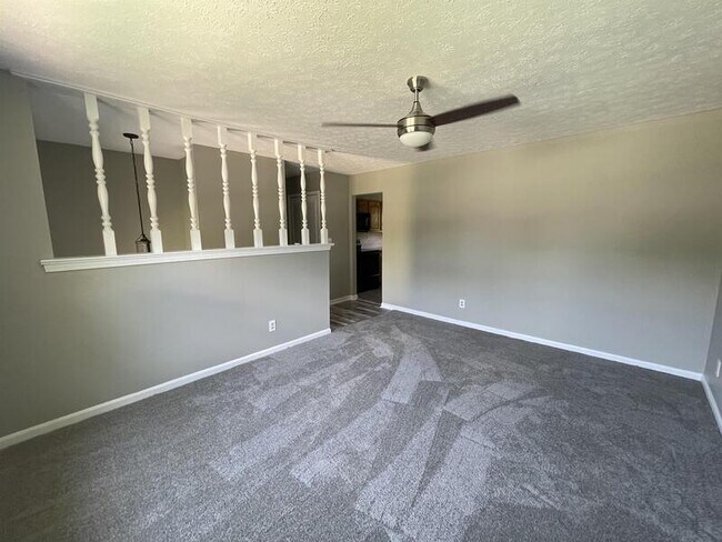 Building Photo - 2519 Steeplechase Dr