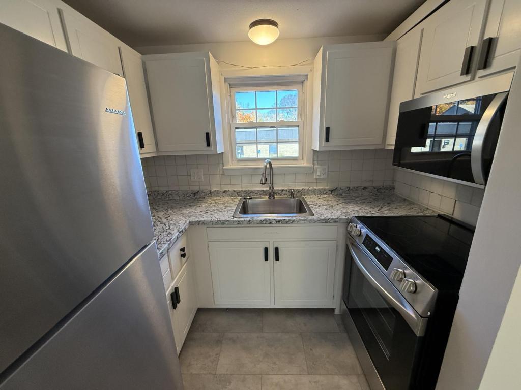 Foto principal - 1421 Elm St