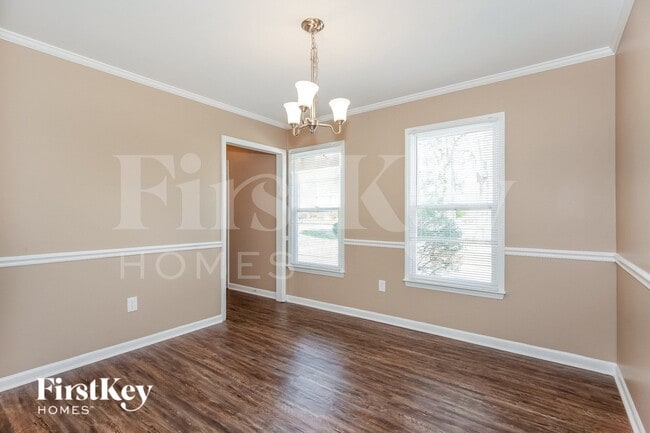 Foto del edificio - 1423 Rivermont Dr